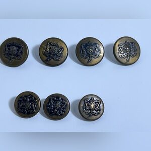 VTG Lot of 7 Antique Brass Coat of Arms Shank Buttons  
2 different styles sizes